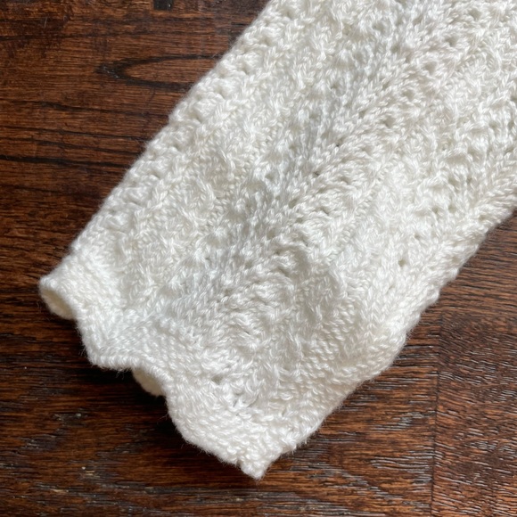 Baby cardigan sweater cable knit NWT Gap size 6-12 months white - Picture 9 of 9